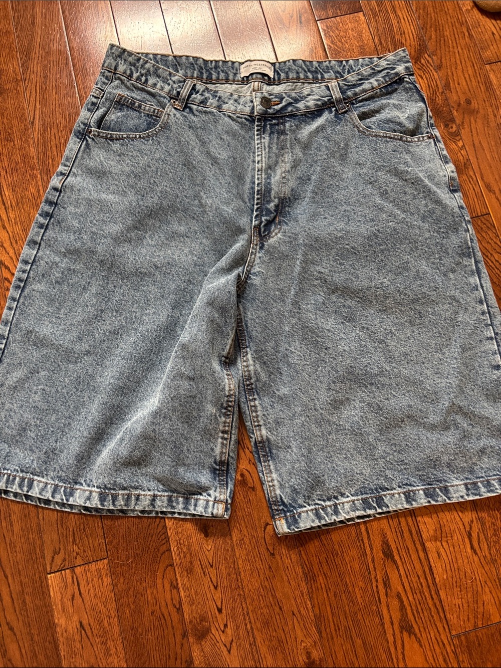Men's Light Wash Denim Jorts - Classic Casual